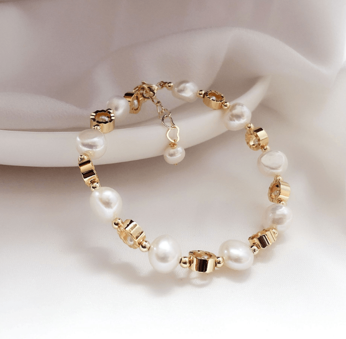 New Design Baroque Pearl Bracelet Fashion Personality Female Bracelet Temperament Bracelet Wild Simple Jewelry Wholesale - BUNNY BAZAR