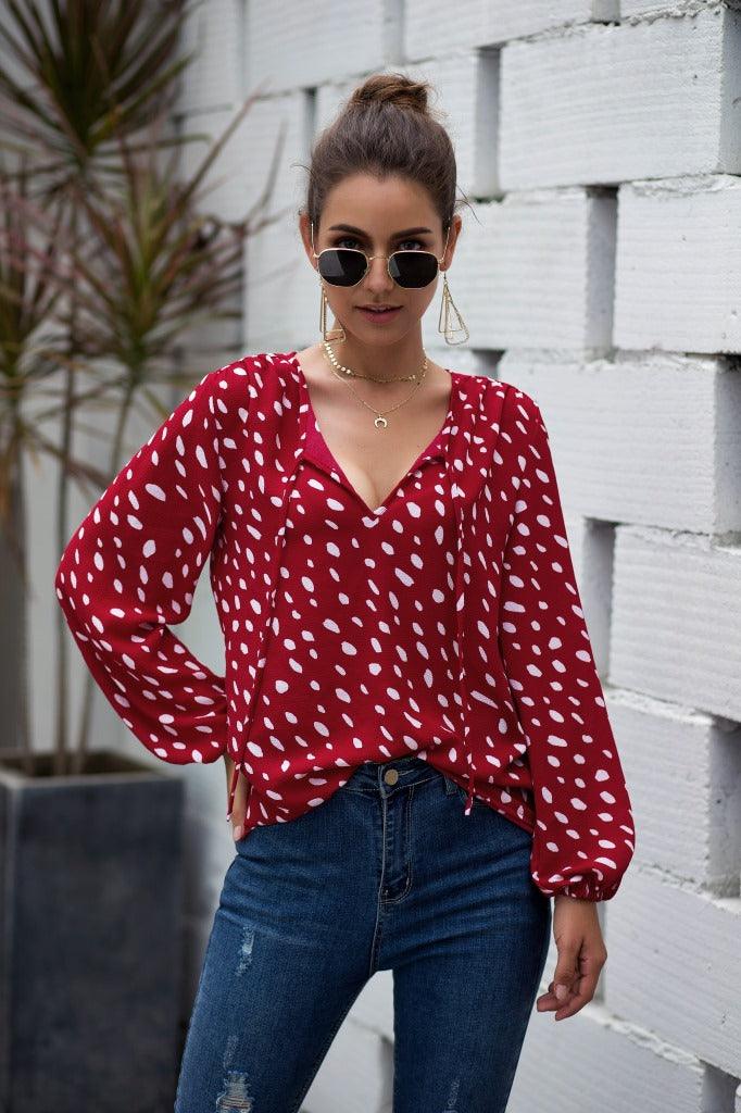 Polka dot V-neck T-shirt - BUNNY BAZAR