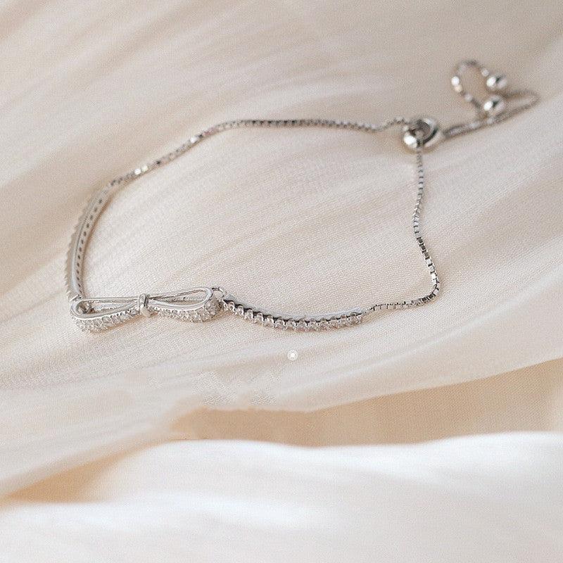 Minimalist Bow Pull Women's Bracelet is An Exquisite Addition To Any Style - BUNNY BAZAR