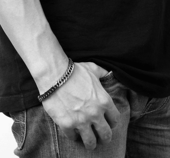 Titanium steel bracelet - BUNNY BAZAR