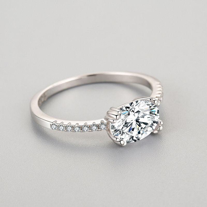 Huadan-shaped Center Stone Wedding Ring - BUNNY BAZAR