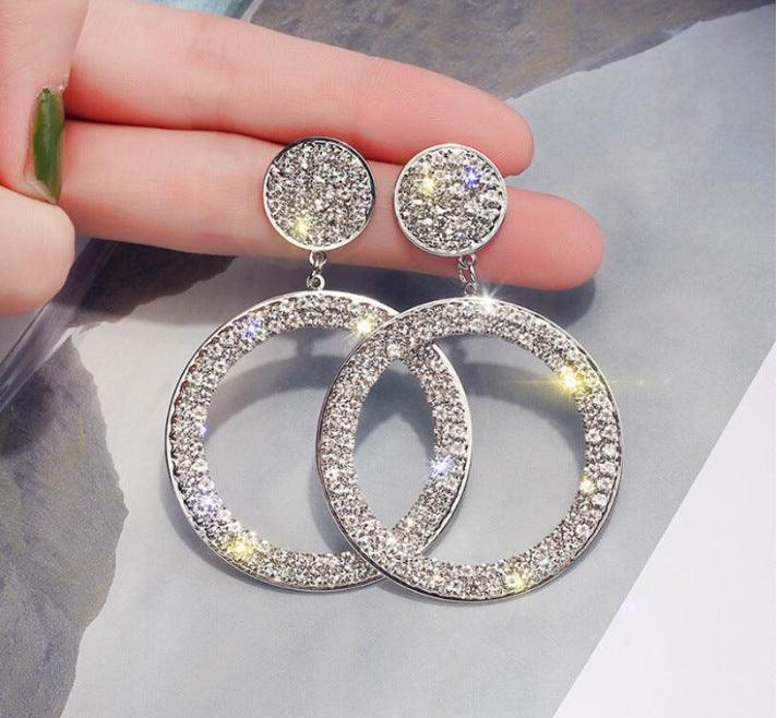 Fashionable and Sophisticated Style With These Exaggerated Circle Earrings - BUNNY BAZAR