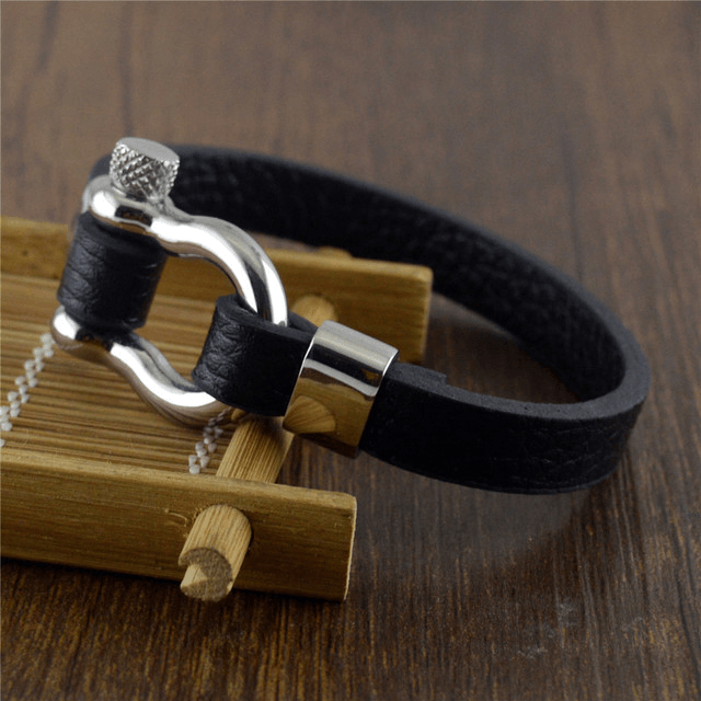 Titanium steel leather bracelet men - BUNNY BAZAR