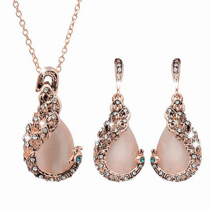 Retro Water Drop Necklace And Earrings Two-piece Set With Diamonds - BUNNY BAZAR