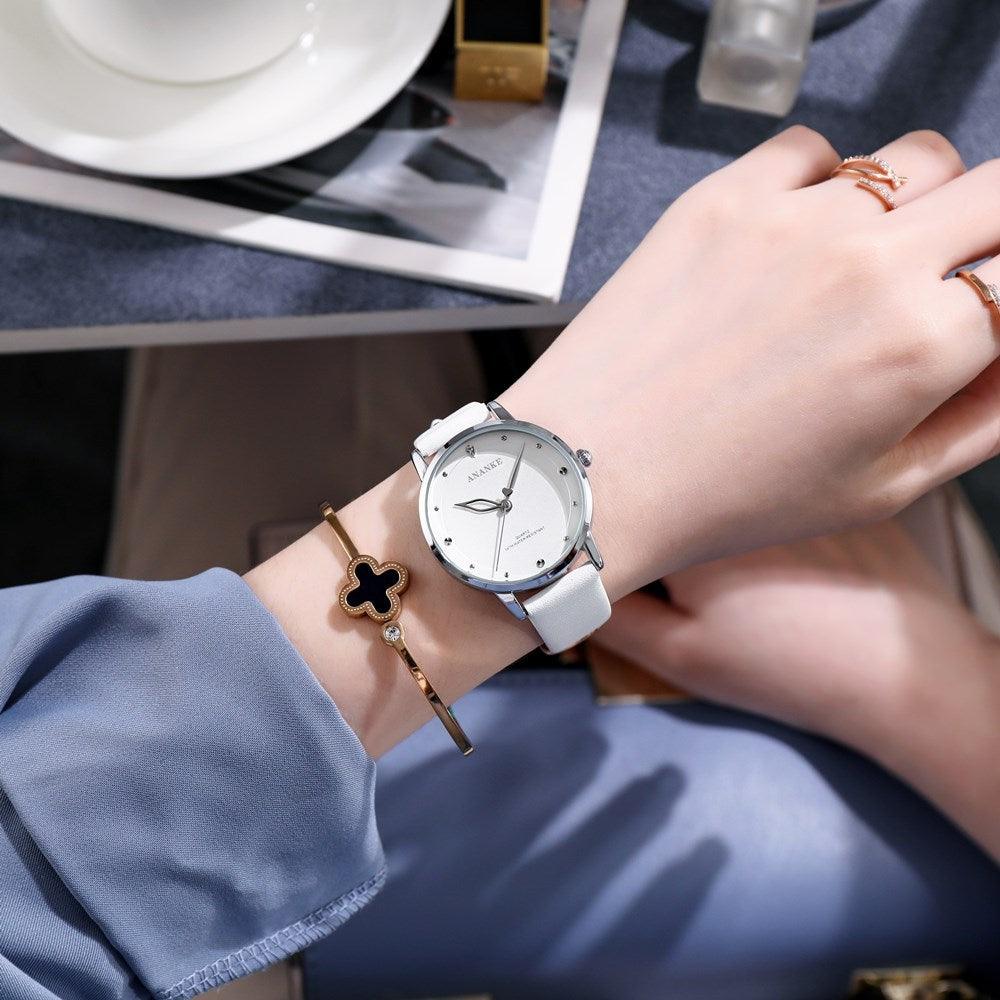 T-13 This quartz watch is designed with a high-grade leather band and waterproof case - BUNNY BAZAR