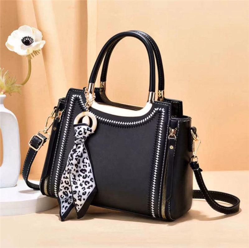 Fashion Simple And Versatile Trendy Shoulder Bag Large Capacity Messenger Hand - BUNNY BAZAR