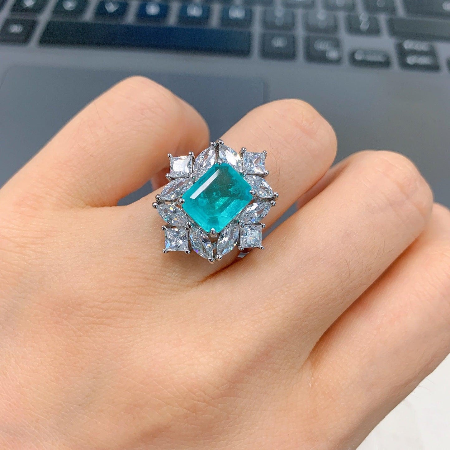 Fashion And Fashion Simulation Paraiba Ring Emerald Ring - BUNNY BAZAR