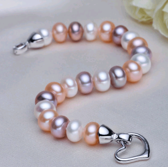 This Pearl Bracelet is The Perfect Addition To Any Modern Wardrobe - BUNNY BAZAR