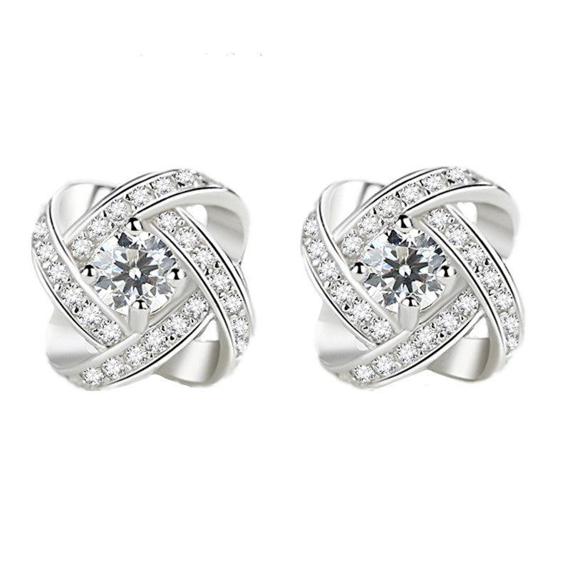 Sterling Silver Stud Earrings With Flower Diamonds Will Add a Touch of Elegance - BUNNY BAZAR