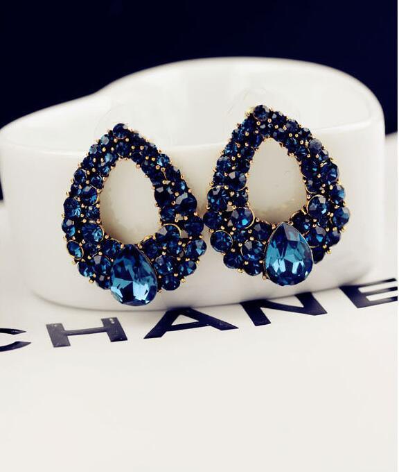 Earrings with diamond and sapphire earrings - BUNNY BAZAR