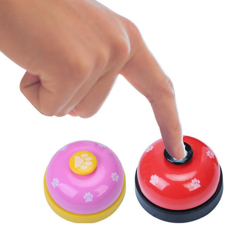 Cat And Dog Trainer Pet Footprints Ringing The Bell - BUNNY BAZAR