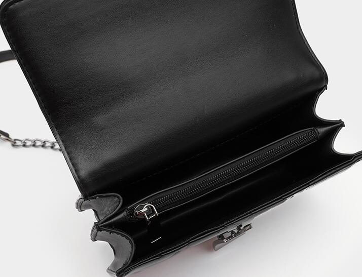Leather Rhombus Chain Shoulder Messenger Bag - BUNNY BAZAR