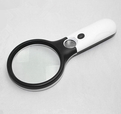 Magnifier with 3 LED lights - BUNNY BAZAR