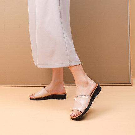 Wear Soft Bottom Non-slip Middle-aged Flat Bottom Middle-aged Sandals - BUNNY BAZAR