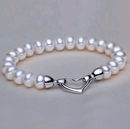 This Pearl Bracelet is The Perfect Addition To Any Modern Wardrobe - BUNNY BAZAR