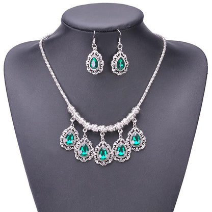 Drop-shaped Luxury Short Gemstone Necklace - BUNNY BAZAR