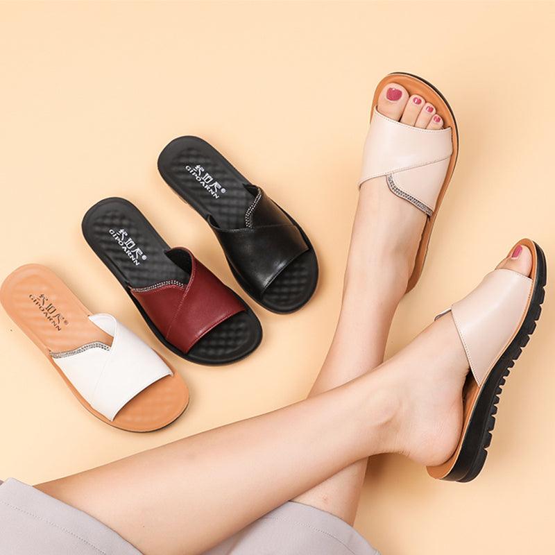 Wear Soft Bottom Non-slip Middle-aged Flat Bottom Middle-aged Sandals - BUNNY BAZAR