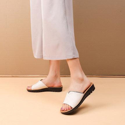 Wear Soft Bottom Non-slip Middle-aged Flat Bottom Middle-aged Sandals - BUNNY BAZAR