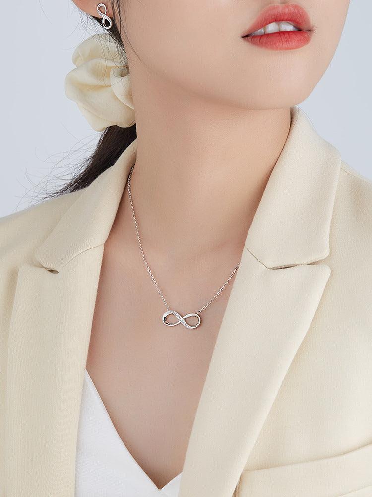 Sterling Silver Necklace Women Europe And The United States Selling 8 Character Claviclee - BUNNY BAZAR