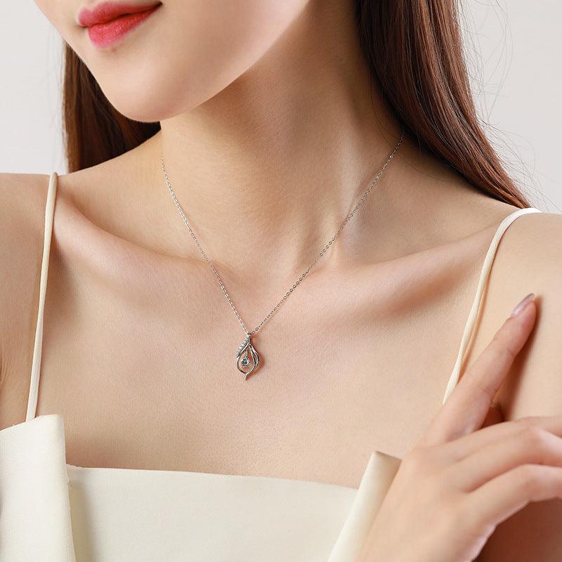 Classic Pendant Necklace Female Simulation Diamond - BUNNY BAZAR